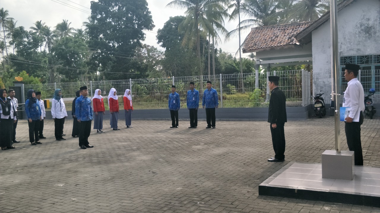AKBP Ikhlas Pimpin Upacara Hari Kesaktian Pancasila AKBP Ikhlas Pimpin Upacara Hari Kesaktian Pancasila